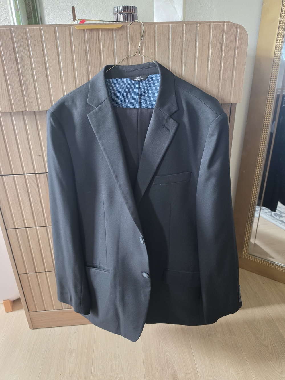 Men's Black Classic Blazer And Pant Set - Brand: Haggar